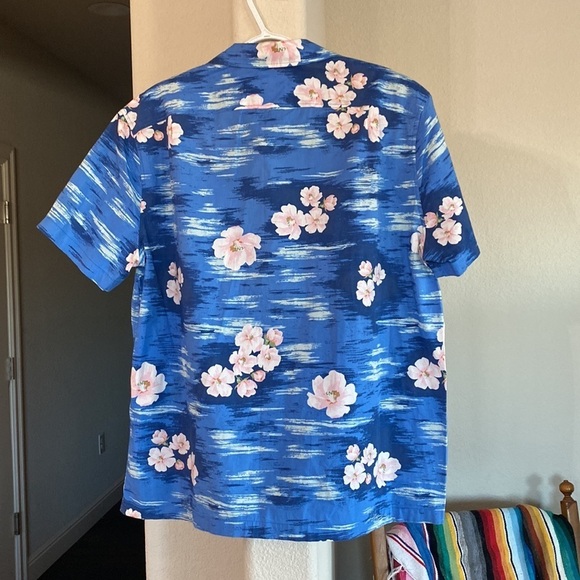 J.Crew Hawaiian short sleeve button down vacation summer party - Picture 7 of 7